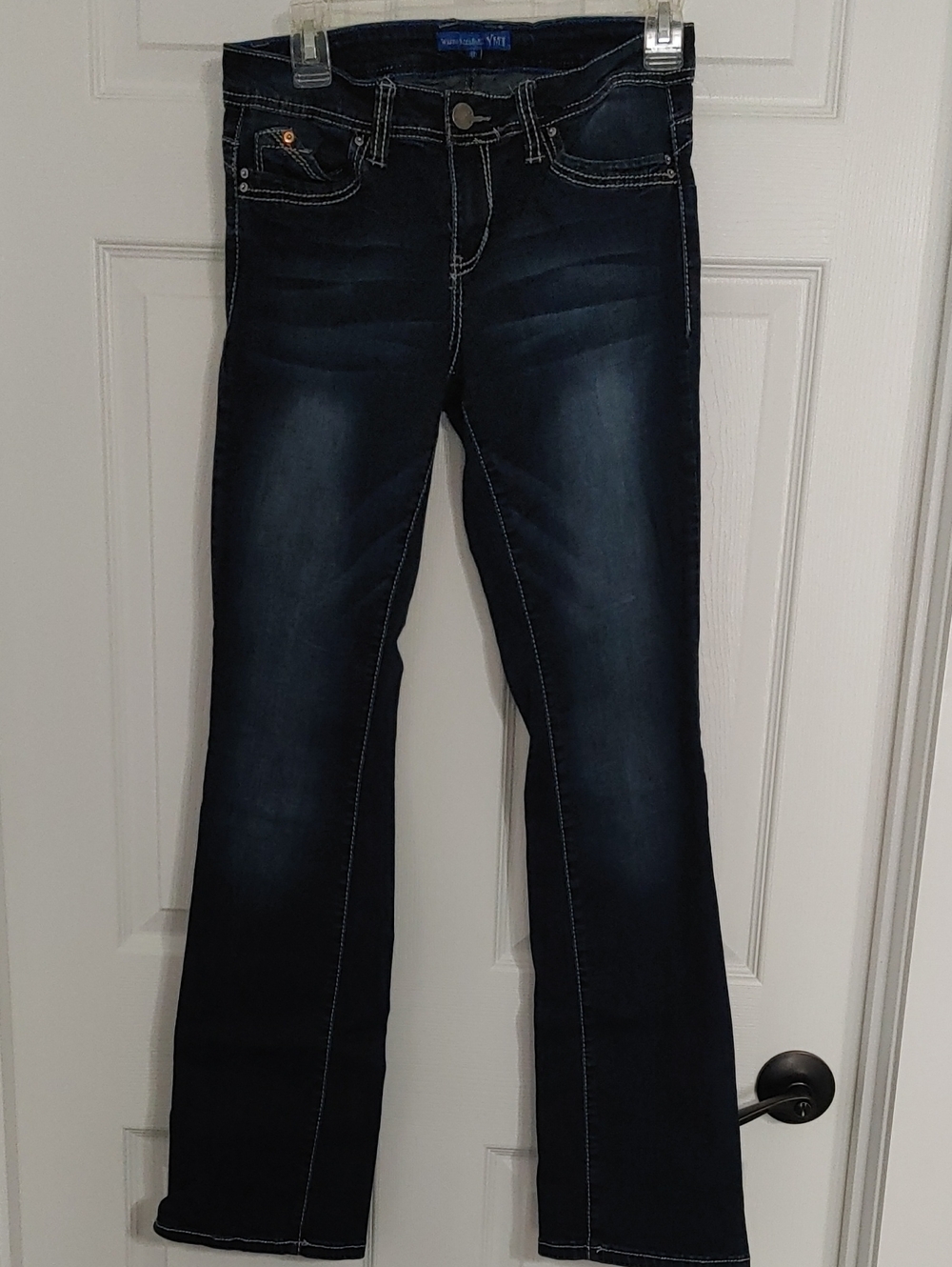 WannaBettaBut? Juniors Size 11 Dark Blue Stretch Bootcut Jeans